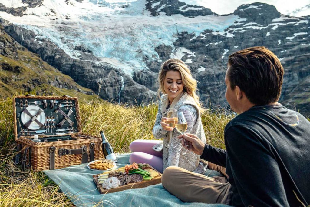Heli Picnic at Middle Earth Waterfalls 1 1024x683